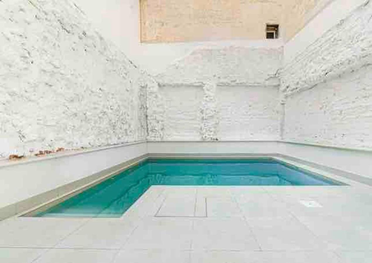 Apartamentos Breton 17 Suite Familiar Alicante Ngoại thất bức ảnh